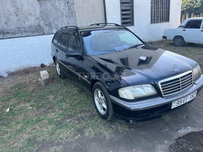 Mercedes C 200 d 2000, 433,000 km - 2.2 l - Lənkəran
