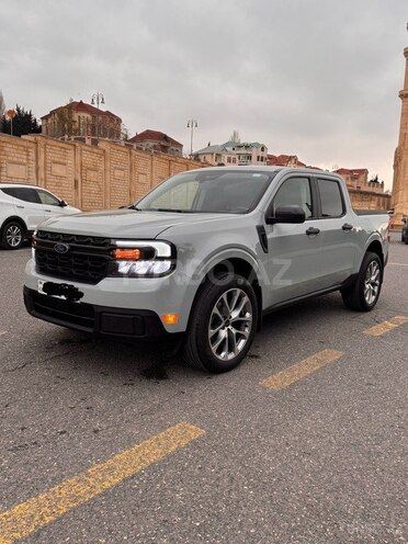 Ford Maverick-1