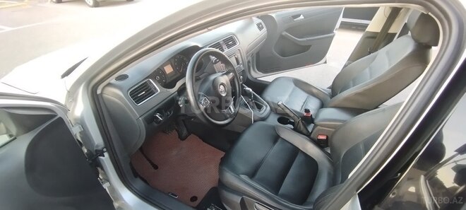 Volkswagen Jetta 2010, 315,000 km - 2.5 л - Bakı