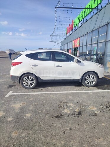 Hyundai ix35 2010, 98,000 km - 2.4 l - Gəncə