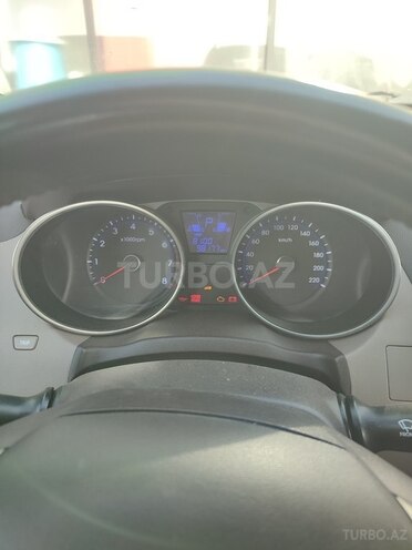 Hyundai ix35 2010, 98,000 km - 2.4 l - Gəncə