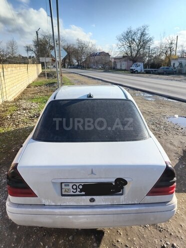 Mercedes C 180 1995, 231,000 km - 1.8 л - Xaçmaz