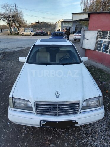 Mercedes C 180 1995, 231,000 km - 1.8 л - Xaçmaz