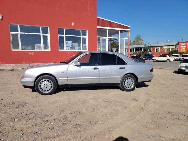 Mercedes E 220 d 1997, 515,949 km - 2.2 l - Bakı