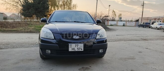 Kia Rio 2006, 193,000 km - 1.4 l - Quba