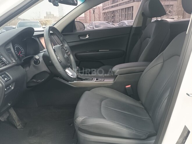 Kia K5-11