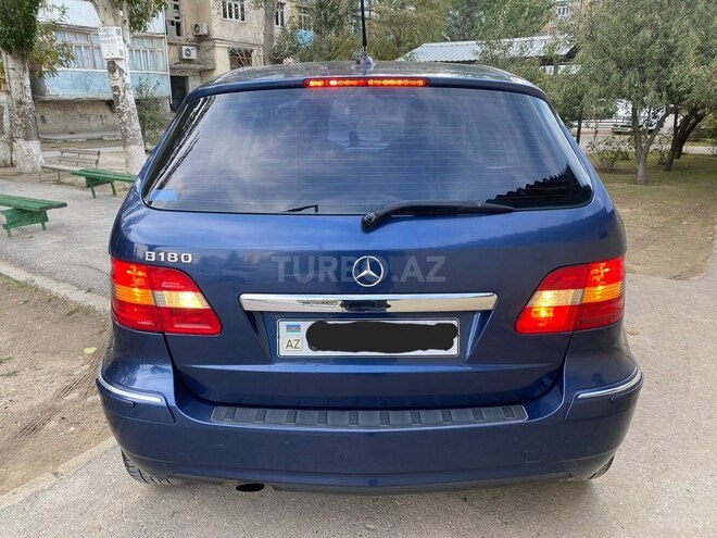 Mercedes B 180 2011, 89,000 km - 1.8 л - Sumqayıt