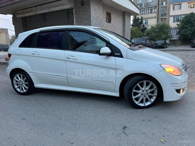 Mercedes B 180 2008, 180,000 km - 1.7 l - Sumqayıt