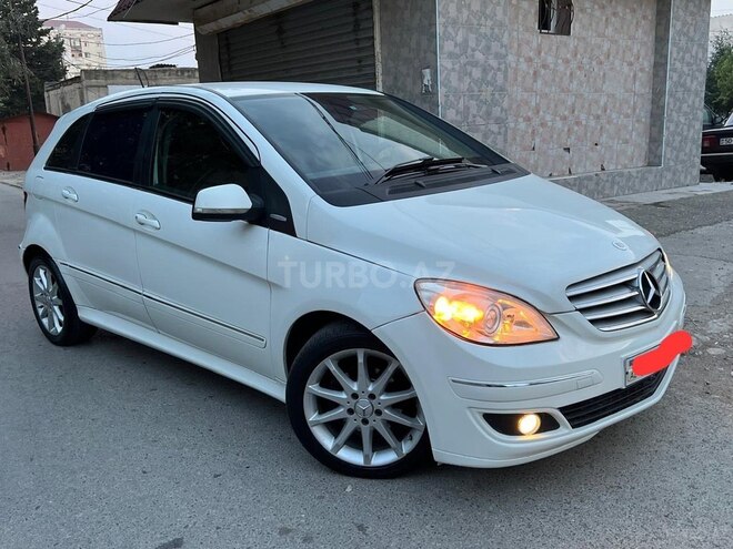 Mercedes B 180 2008, 180,000 km - 1.7 l - Sumqayıt