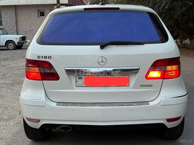 Mercedes B 180 2008, 180,000 km - 1.7 l - Sumqayıt