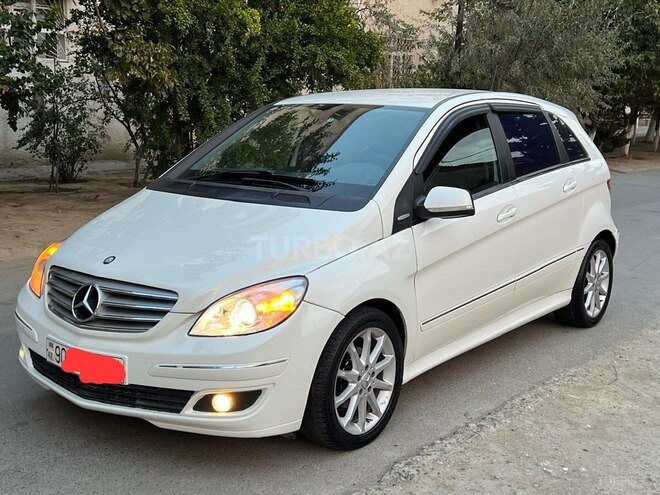 Mercedes B 180 2008, 180,000 km - 1.7 l - Sumqayıt