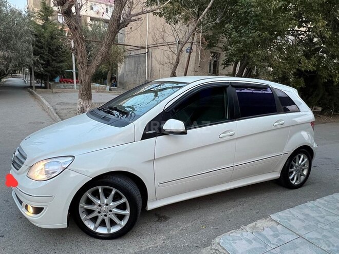 Mercedes B 180 2008, 180,000 km - 1.7 l - Sumqayıt
