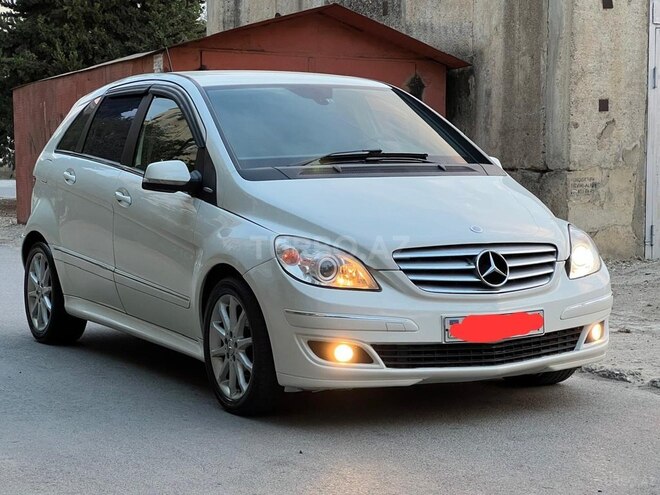Mercedes B 180 2008, 180,000 km - 1.7 l - Sumqayıt