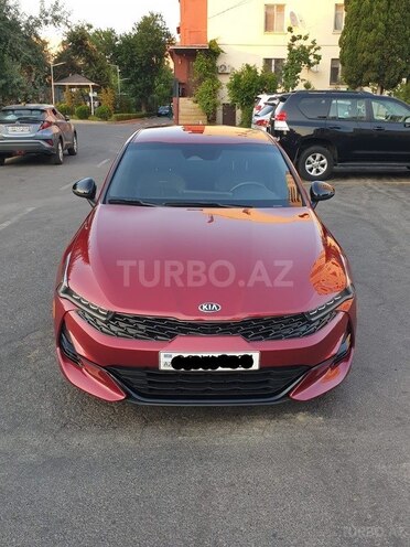 Kia K5-1