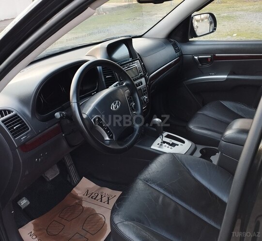 Hyundai Santa Fe 2010, 202,600 km - 2.0 l - Saatlı