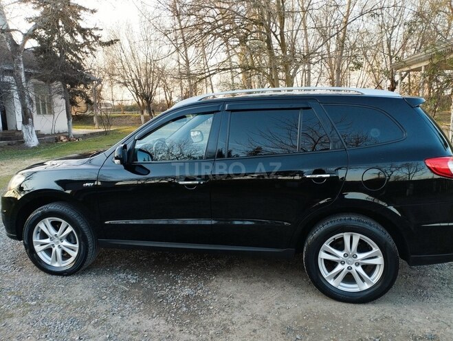 Hyundai Santa Fe 2010, 202,600 km - 2.0 l - Saatlı