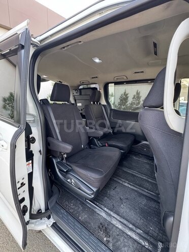 Toyota Noah 2015, 81,000 km - 1.8 l - Bakı