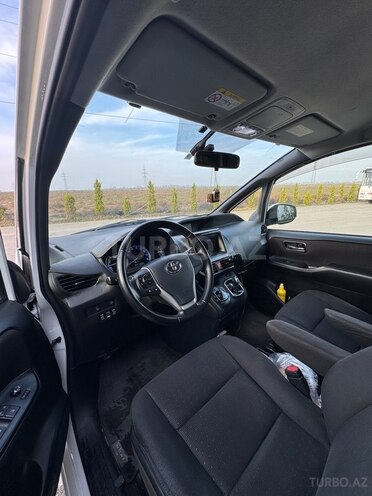Toyota Noah 2015, 81,000 km - 1.8 l - Bakı