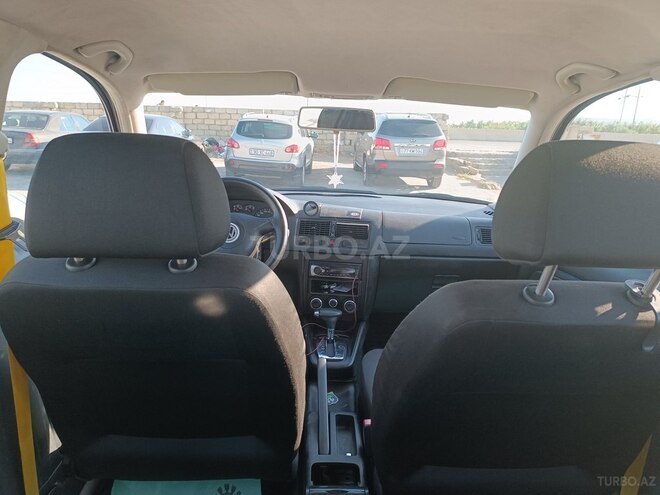 Volkswagen Golf 2001, 279,000 km - 1.6 l - Bakı