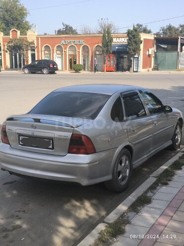 Opel Vectra 1999, 347,806 km - 2.0 l - Gəncə
