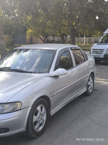 Opel Vectra 1999, 347,806 km - 2.0 l - Gəncə