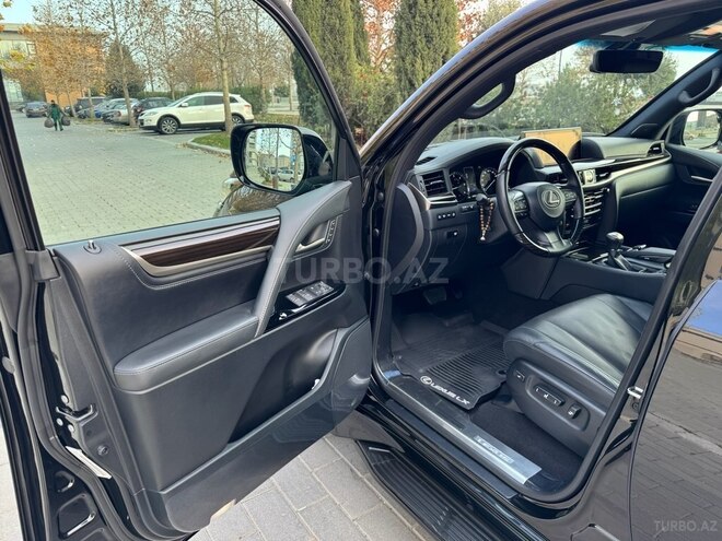 Lexus LX 450d 2019, 26,000 km - 4.5 l - Bakı