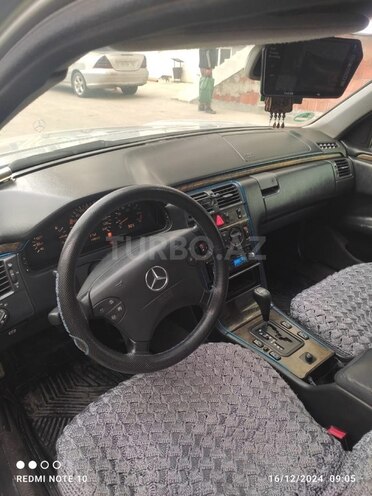 Mercedes E 230 1997, 400,000 km - 2.3 л - Bakı