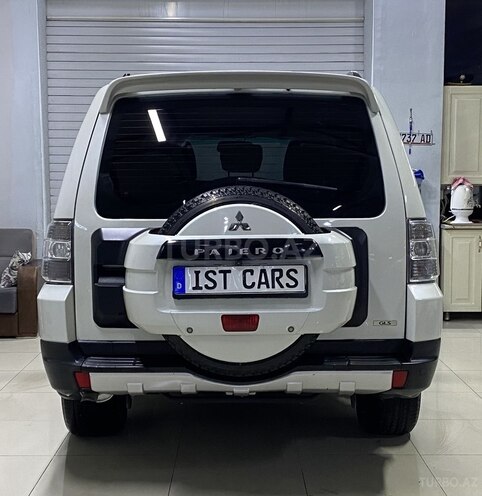 Mitsubishi Pajero 2008, 201,000 km - 3.0 л - Sumqayıt