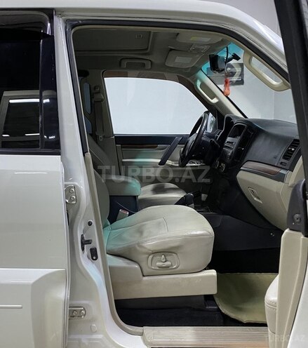 Mitsubishi Pajero 2008, 201,000 km - 3.0 л - Sumqayıt
