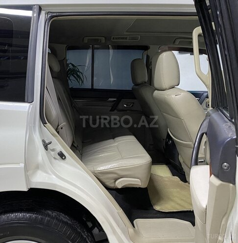 Mitsubishi Pajero 2008, 201,000 km - 3.0 л - Sumqayıt