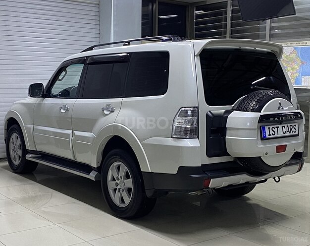 Mitsubishi Pajero 2008, 201,000 km - 3.0 л - Sumqayıt