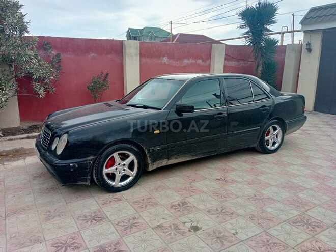 Mercedes E 200 1999, 809,568 km - 2.0 l - Bakı