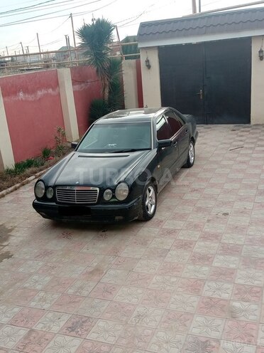Mercedes E 200 1999, 809,568 km - 2.0 l - Bakı