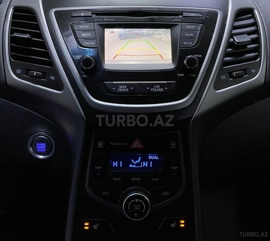 Hyundai Elantra 2015, 106,000 km - 1.8 l - Sumqayıt