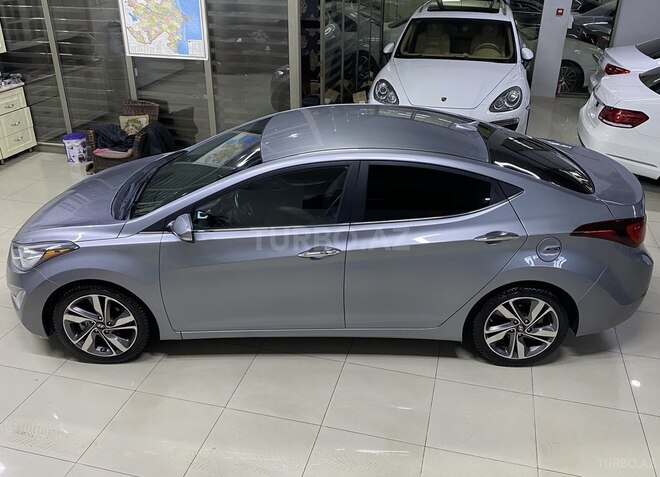 Hyundai Elantra 2015, 106,000 km - 1.8 l - Sumqayıt
