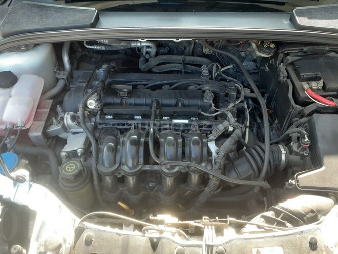 Ford Focus 2013, 210,000 km - 1.6 л - Bakı