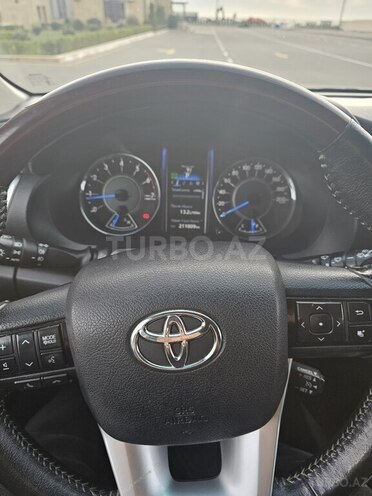 Toyota Fortuner 2018, 200,000 km - 2.7 l - Bakı