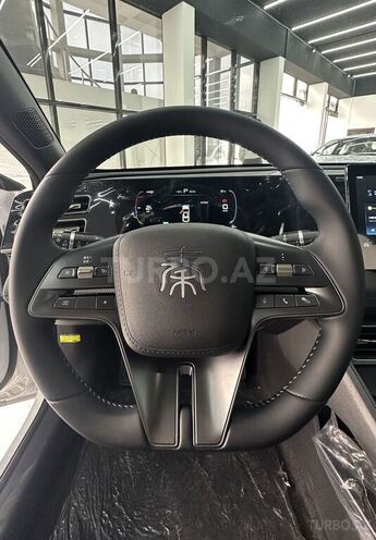 BYD Qin L-7
