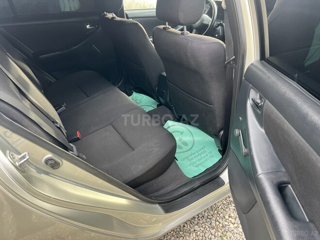 Toyota Corolla 2006, 258,000 km - 1.4 l - Bakı