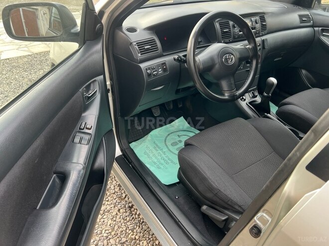 Toyota Corolla 2006, 258,000 km - 1.4 l - Bakı