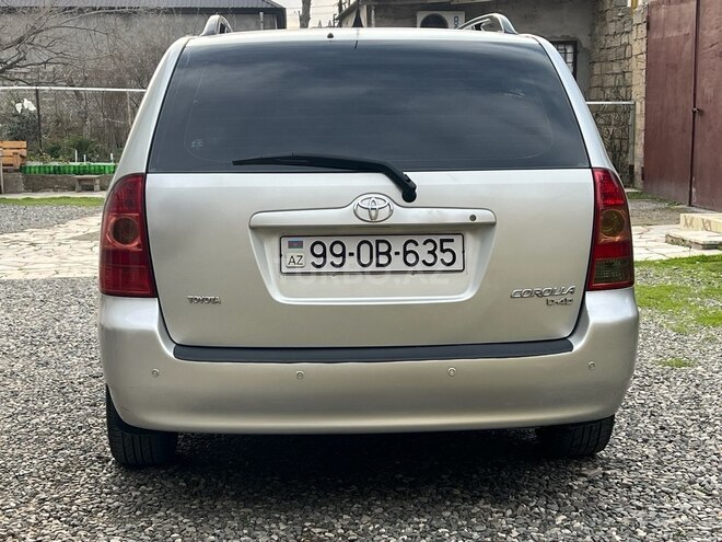 Toyota Corolla 2006, 258,000 km - 1.4 l - Bakı