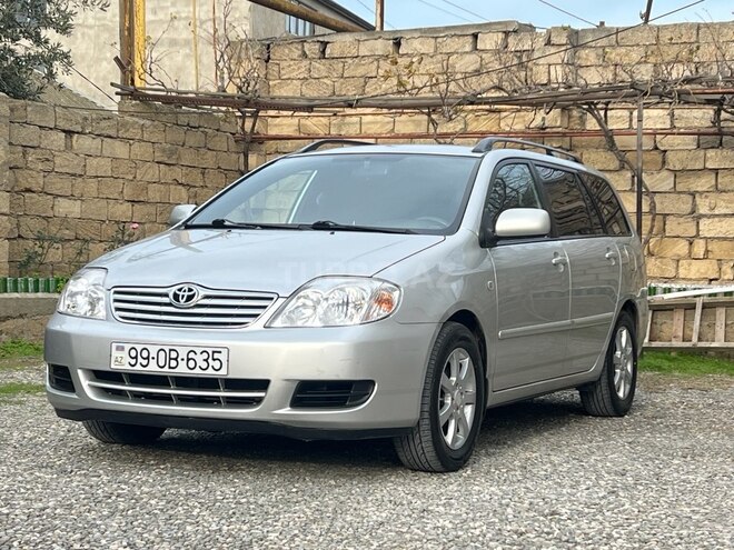 Toyota Corolla 2006, 258,000 km - 1.4 l - Bakı