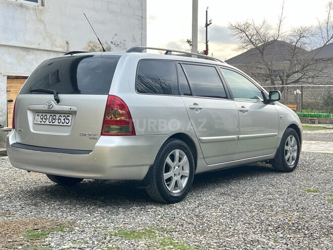 Toyota Corolla 2006, 258,000 km - 1.4 l - Bakı