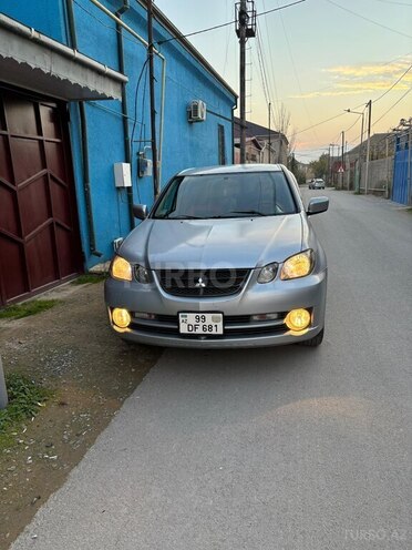 Mitsubishi Airtrek 2005, 227,000 km - 2.0 l - Bakı