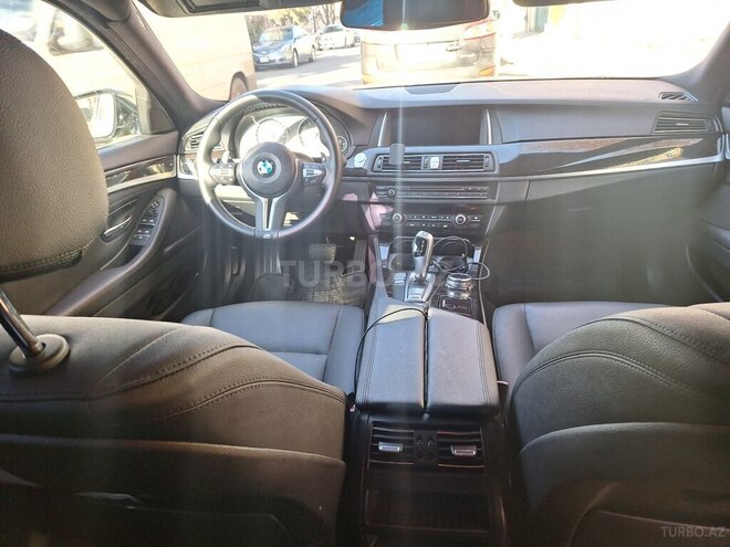 BMW 528 2014, 168,500 km - 2.0 л - Qazax