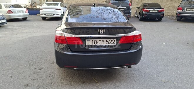 Honda Accord-2
