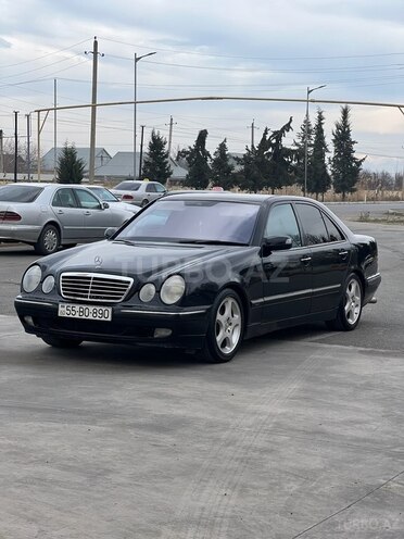 Mercedes E 200 2000, 451,000 km - 2.0 l - Ağcabədi