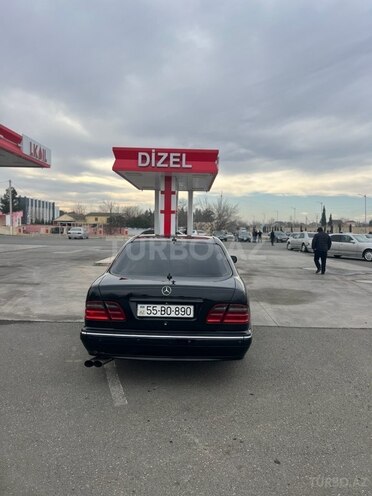 Mercedes E 200 2000, 451,000 km - 2.0 l - Ağcabədi