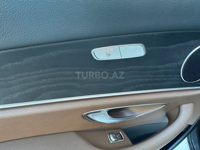 Mercedes E 220 d-15