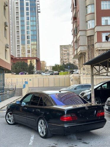Mercedes E 320 2000, 514,100 km - 3.2 l - Bakı